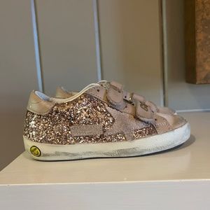 Golden goose old school low top toddler sneakers